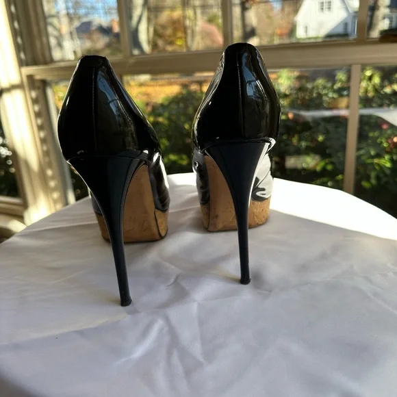 Giuseppe Zanotti black patent leather cork platform heels - Picture 8 of 8